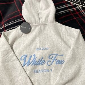 (S/M) NWT White Fox Season 7 Oversized Hoodie Dawn